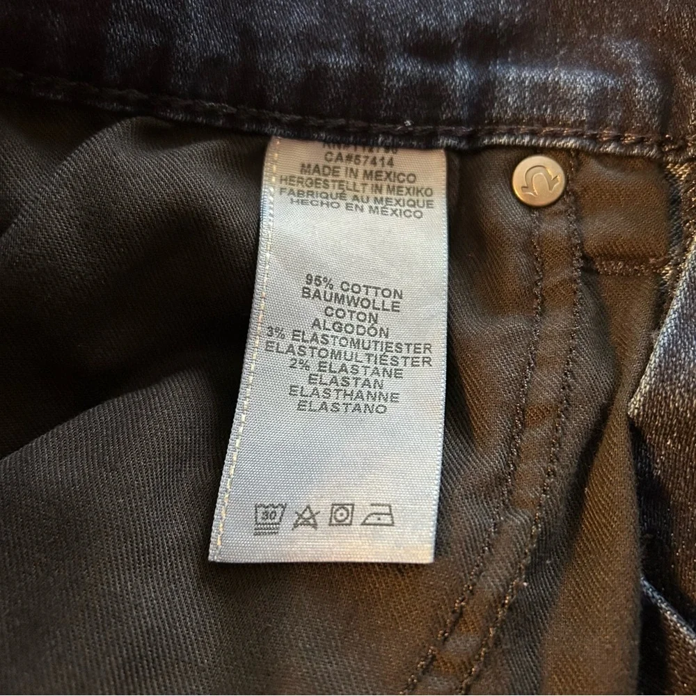 True Religion Geno blue jeans with celestial design size 30 casual streetwear